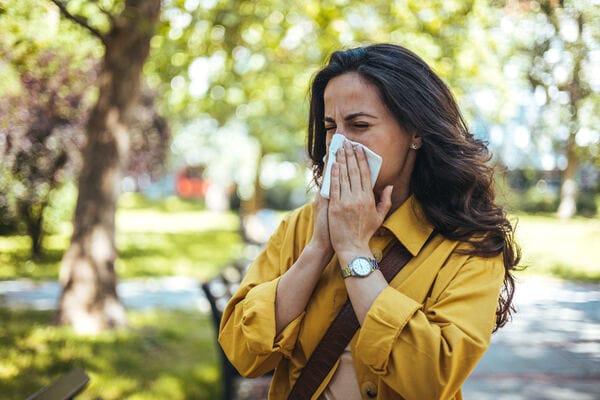 How to Protect Your Teeth from Spring Allergies and Pollen