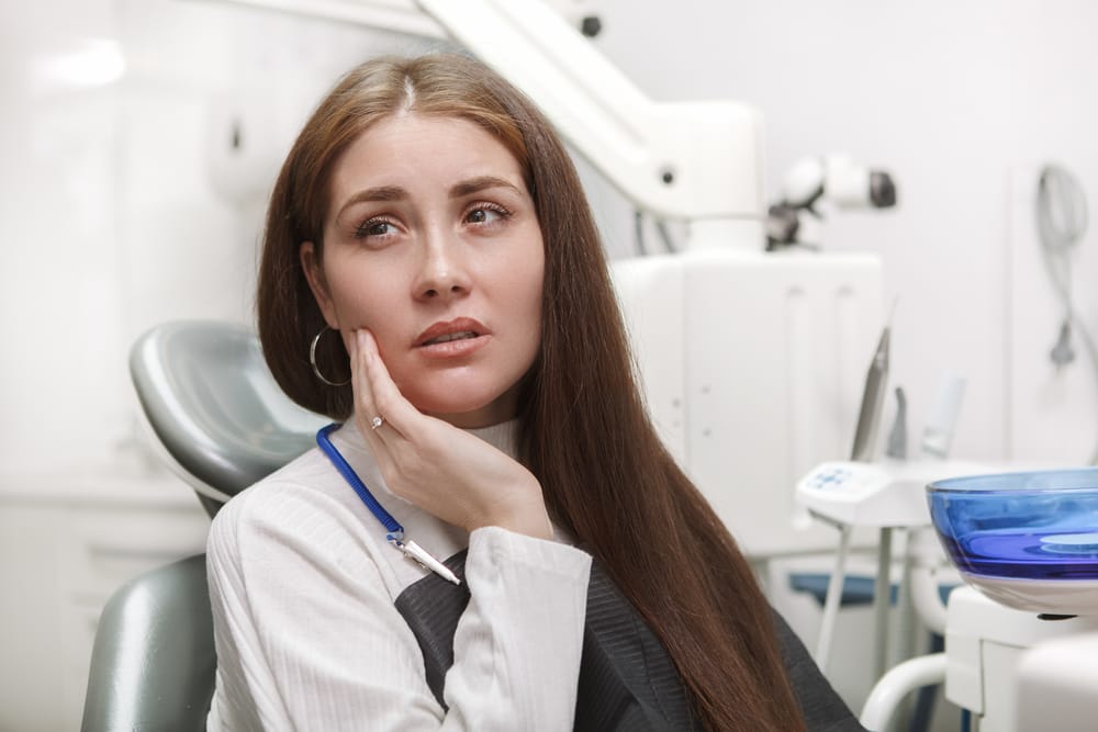 What To Do if You Have a Dental Emergency Over the Holidays?